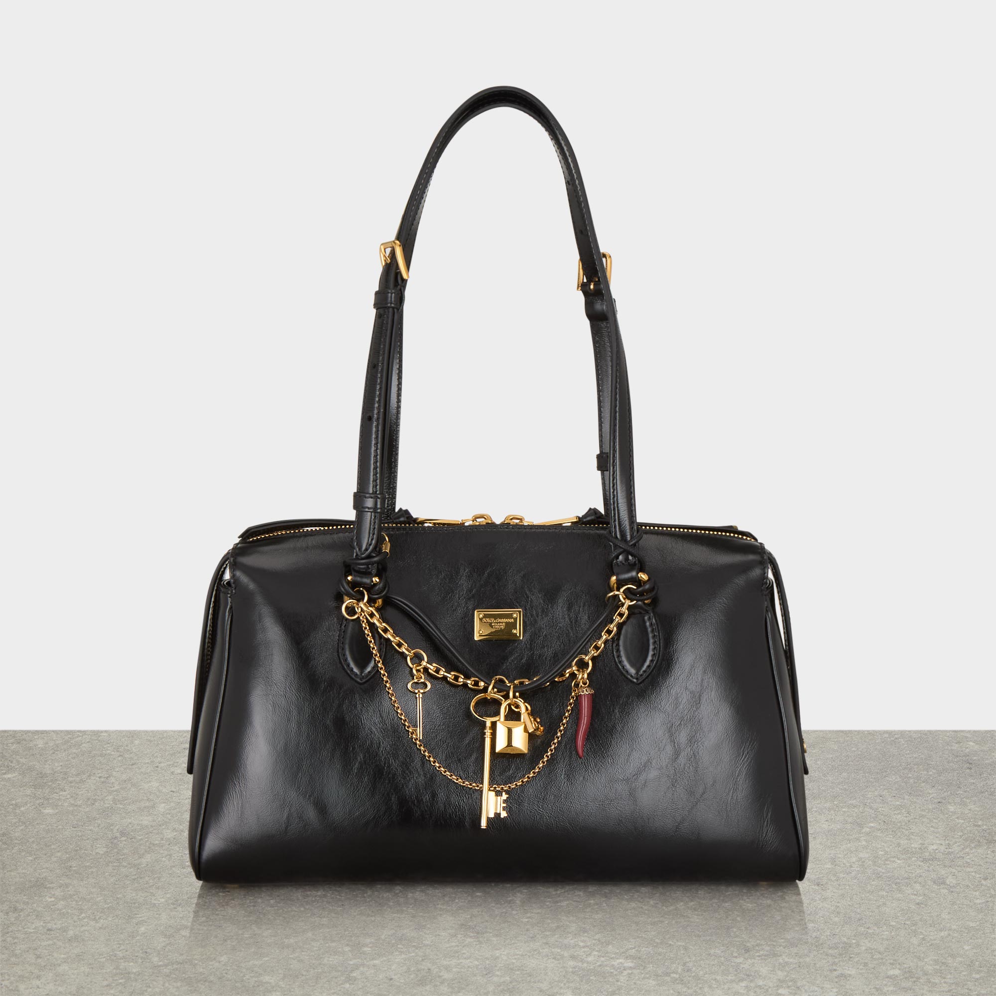 Vittoria Chain Shoulder Bag