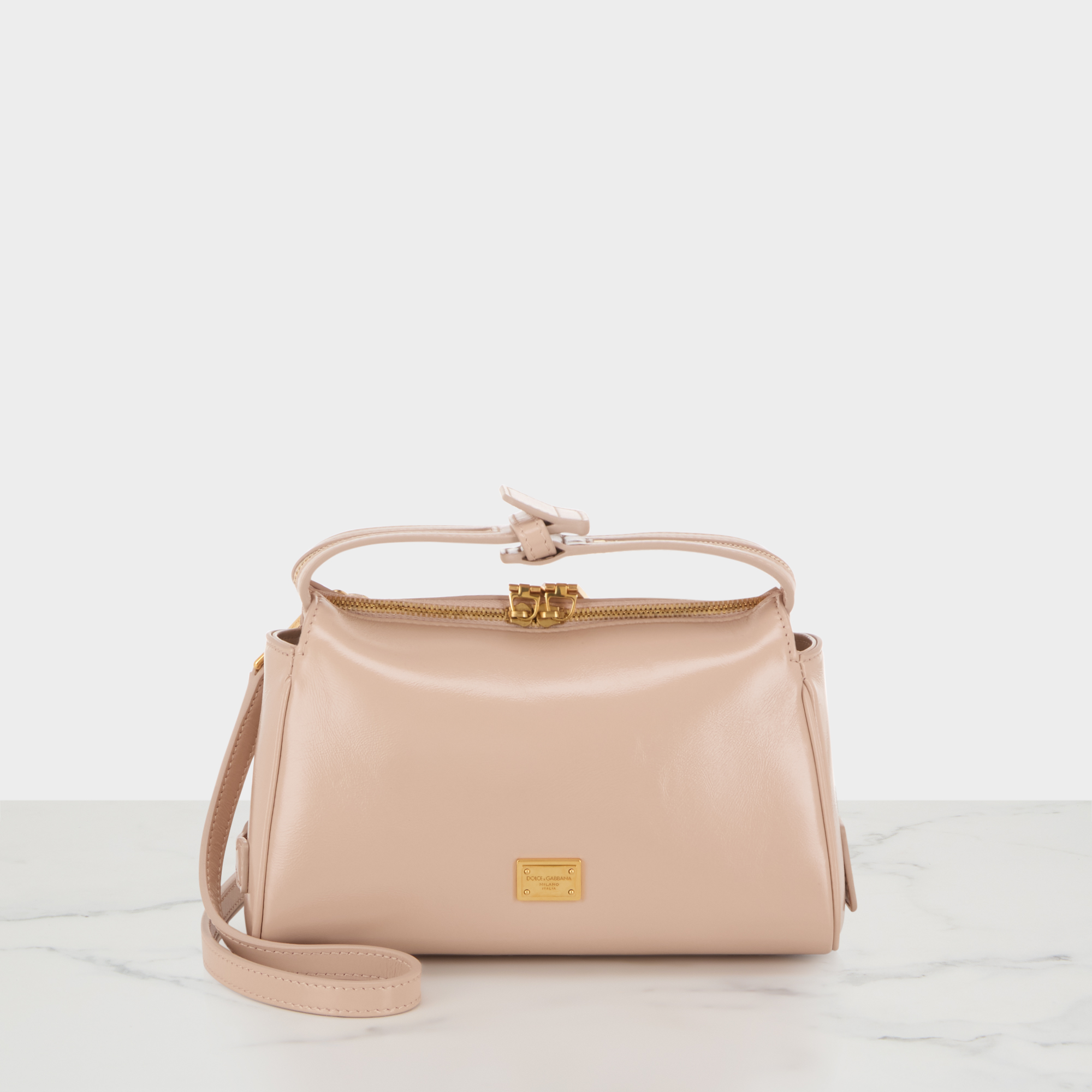 Vittoria Shoulder Bag