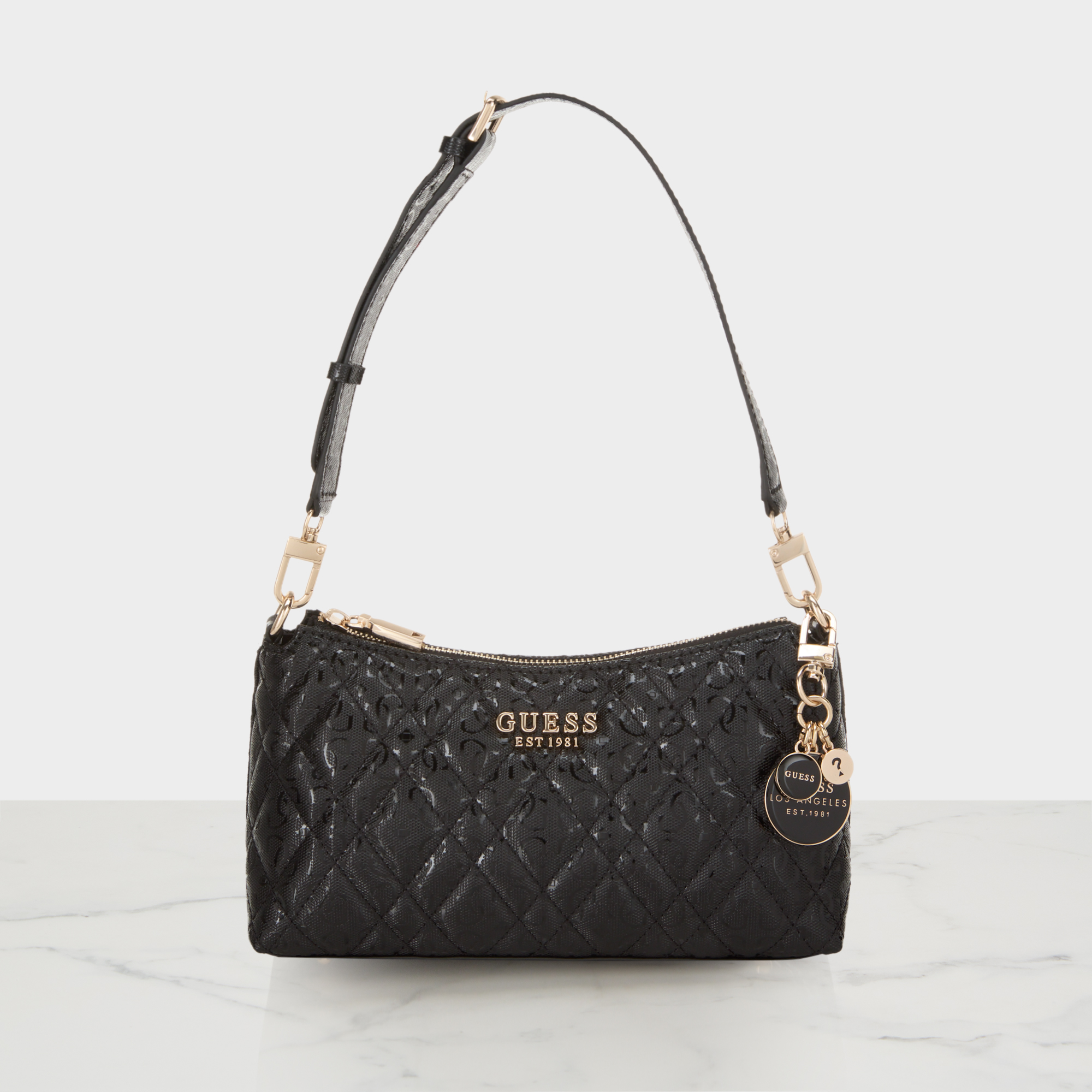 Isemay 4G Quilted Shoulder Bag