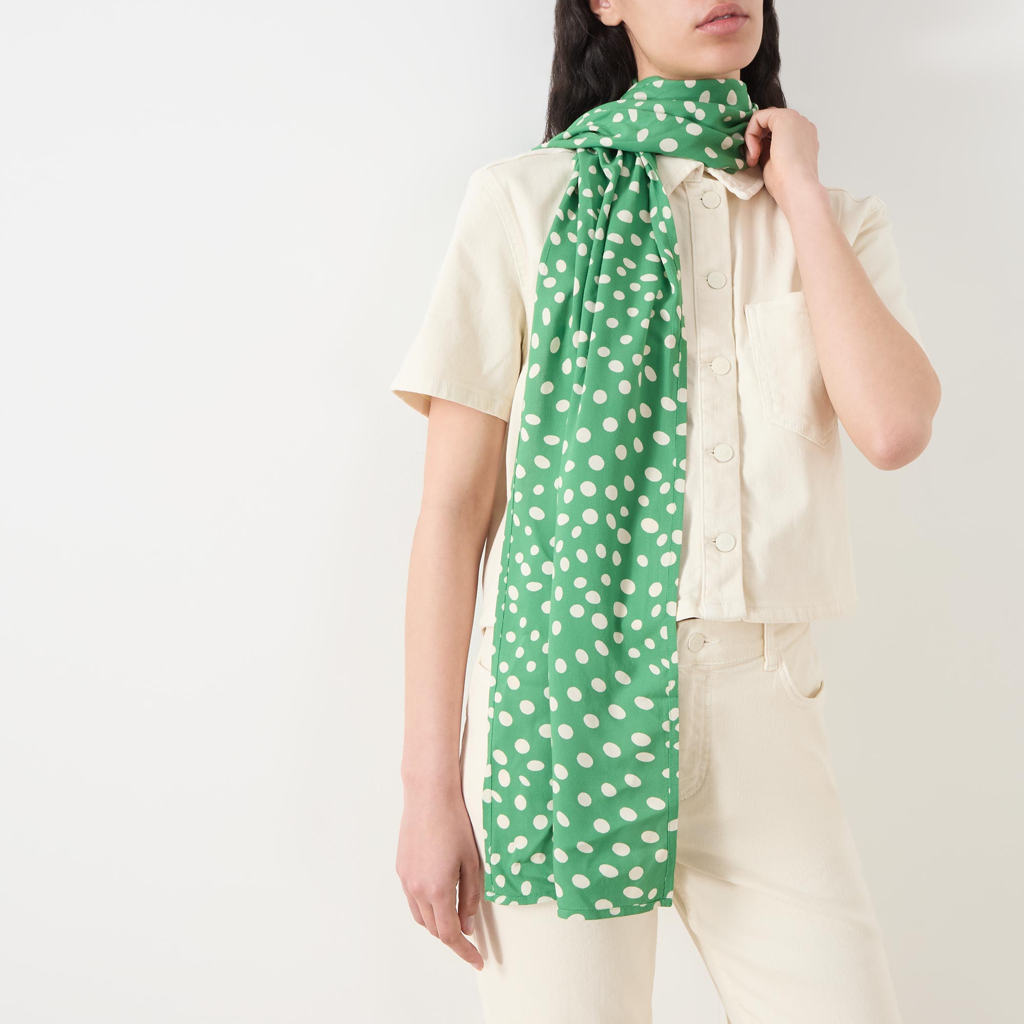 Along Spot Print Scarf