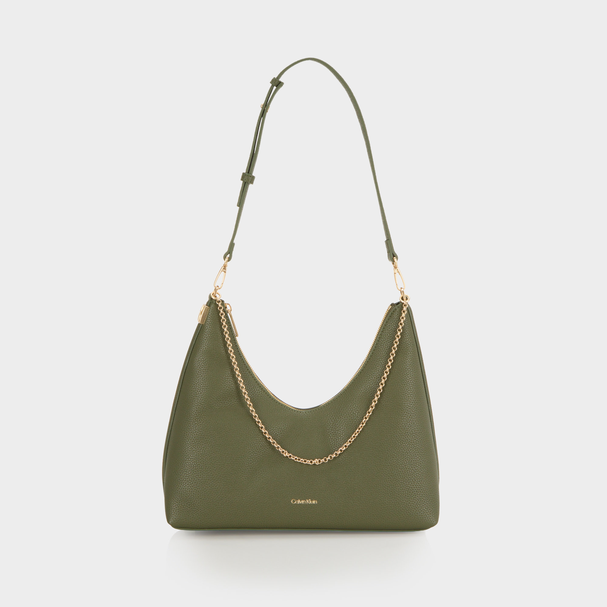 Emblem Pebbled Chain Shoulder Bag