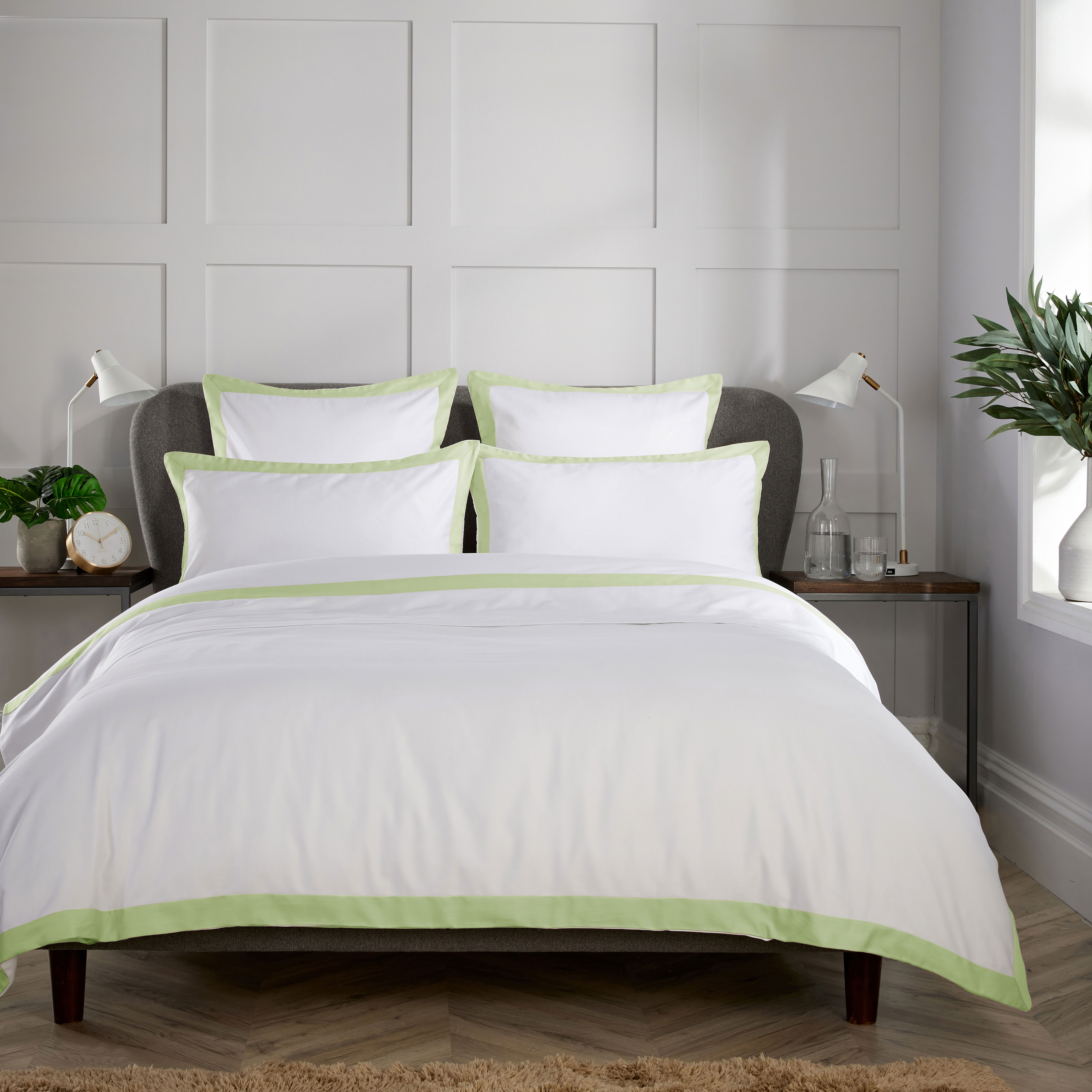 400 Thread Count Banded Duvet Set Sage on White