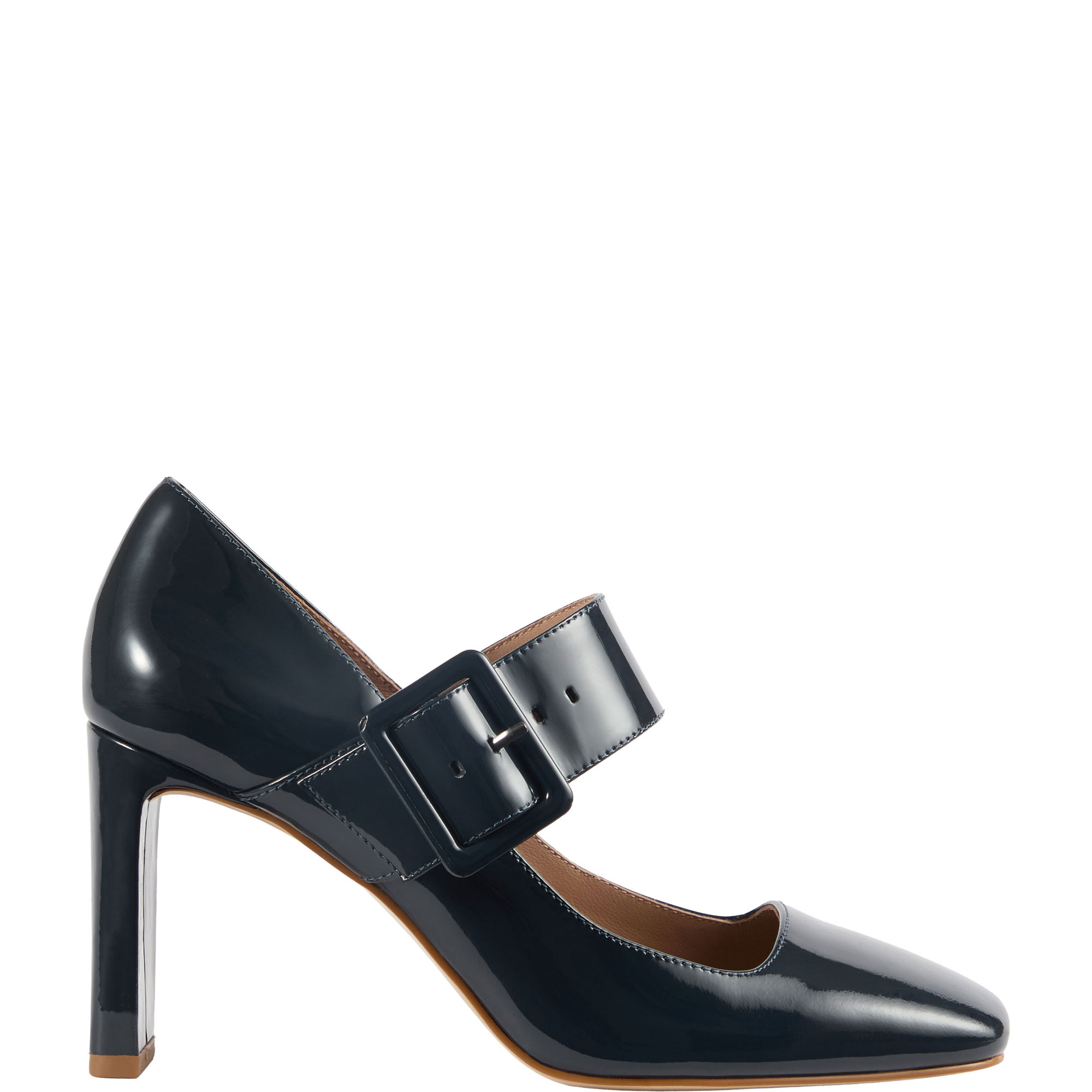 Phoebe Buckle Closed Courts