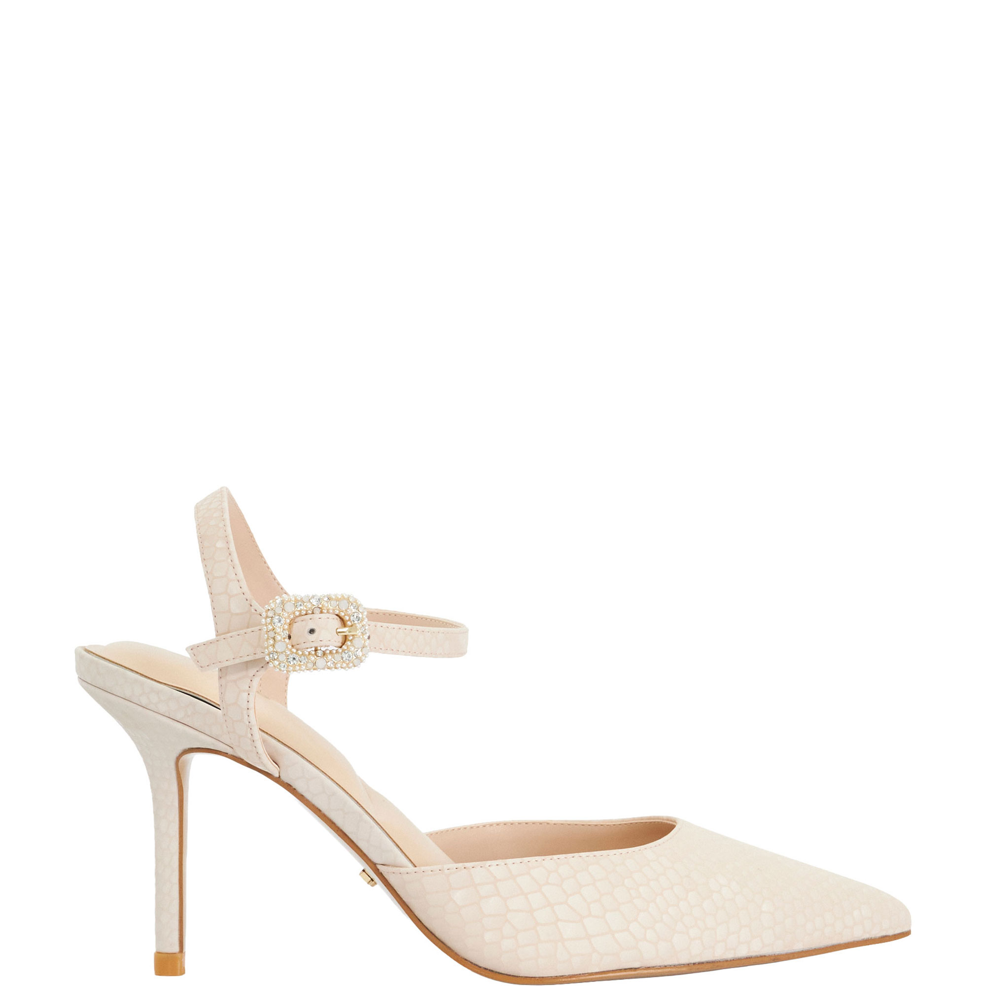 Channel Buckle Courts