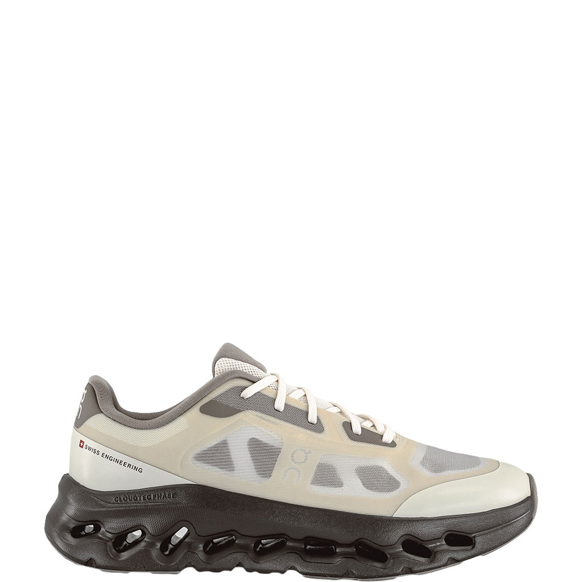 Cloudtilt Remix Trainers