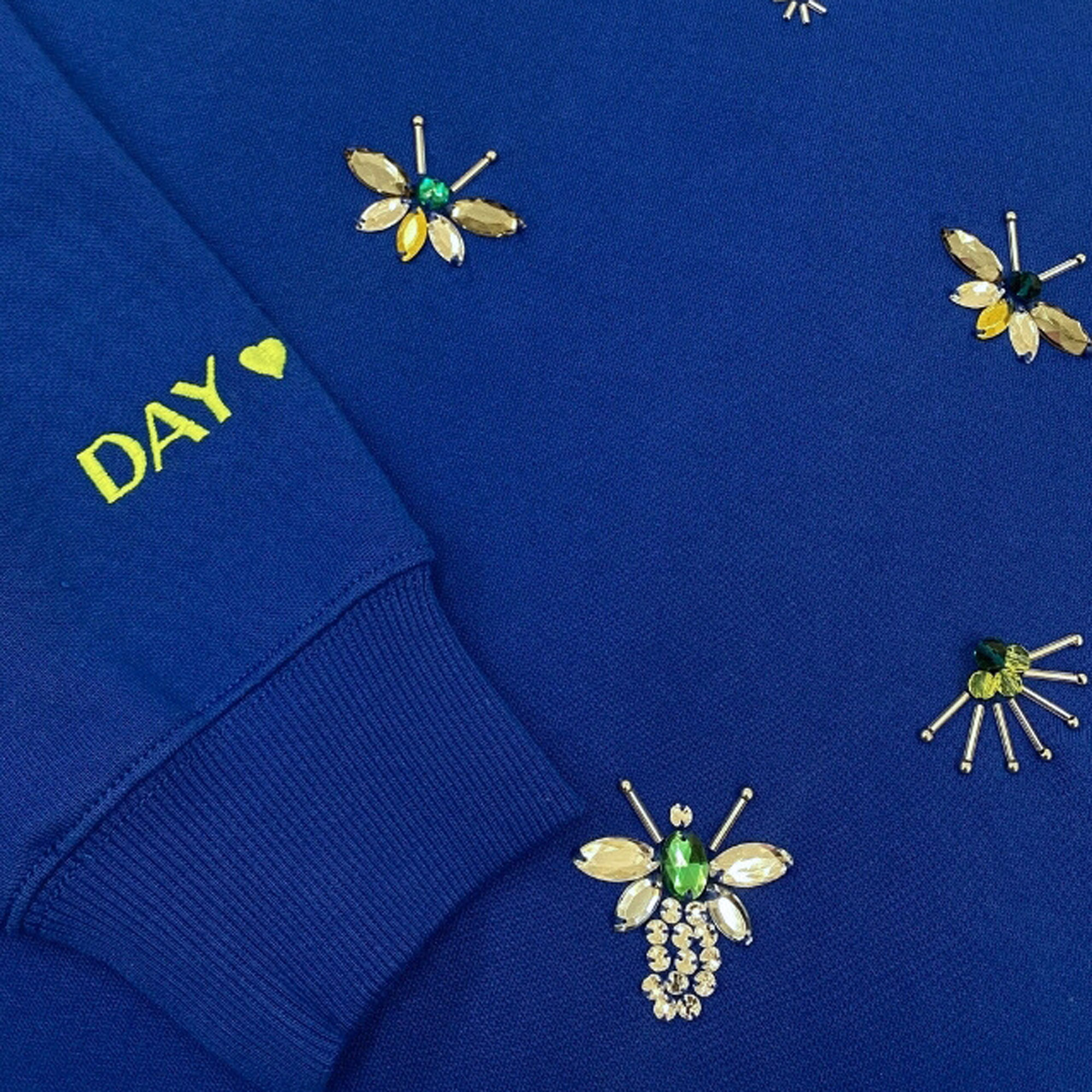 DAY X FEE G Glamour Bug Sweatshirt