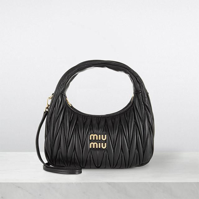 black handbag