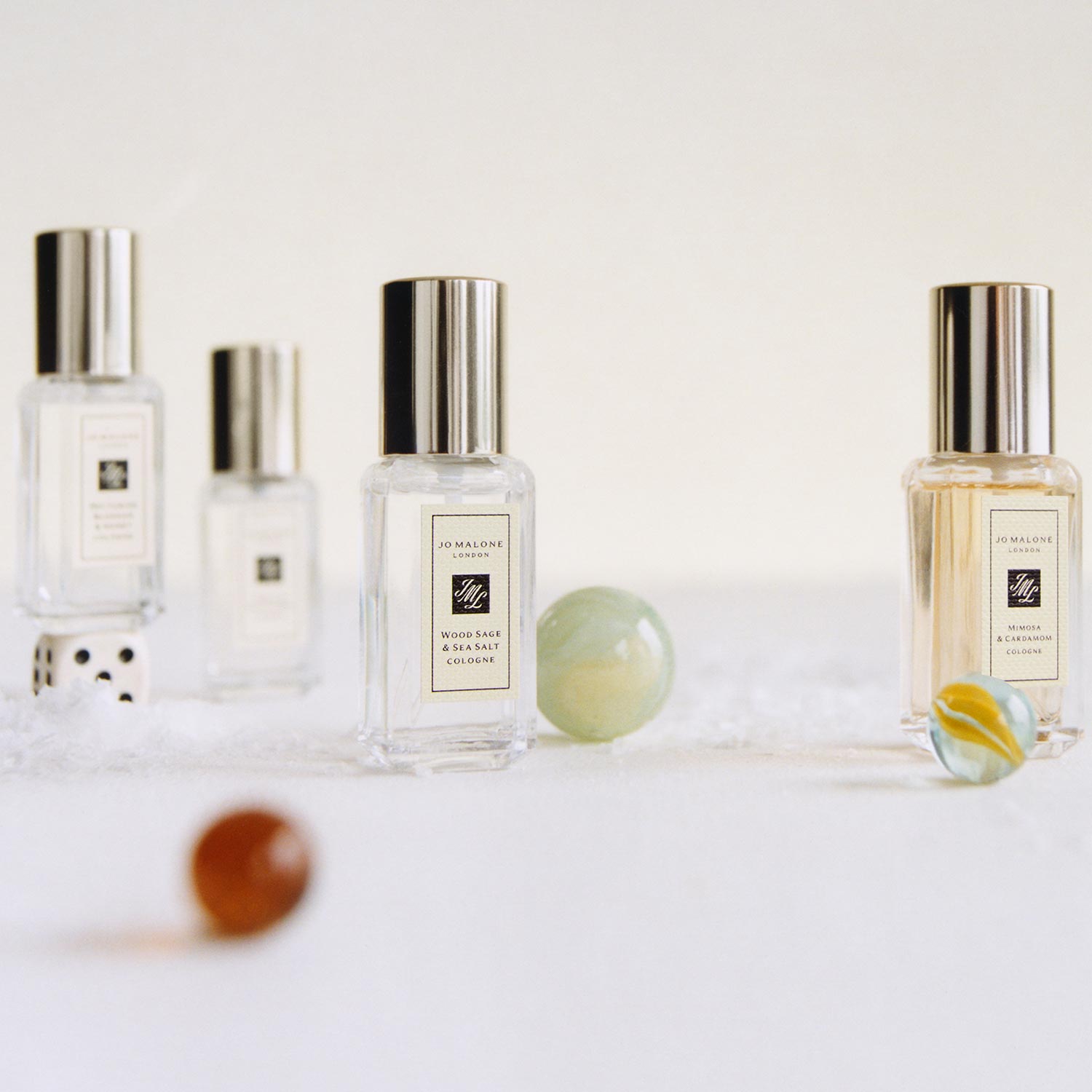 Wedding day fragrance selection guide featuring luxury perfumes as memorable keepsakes for your special occasion