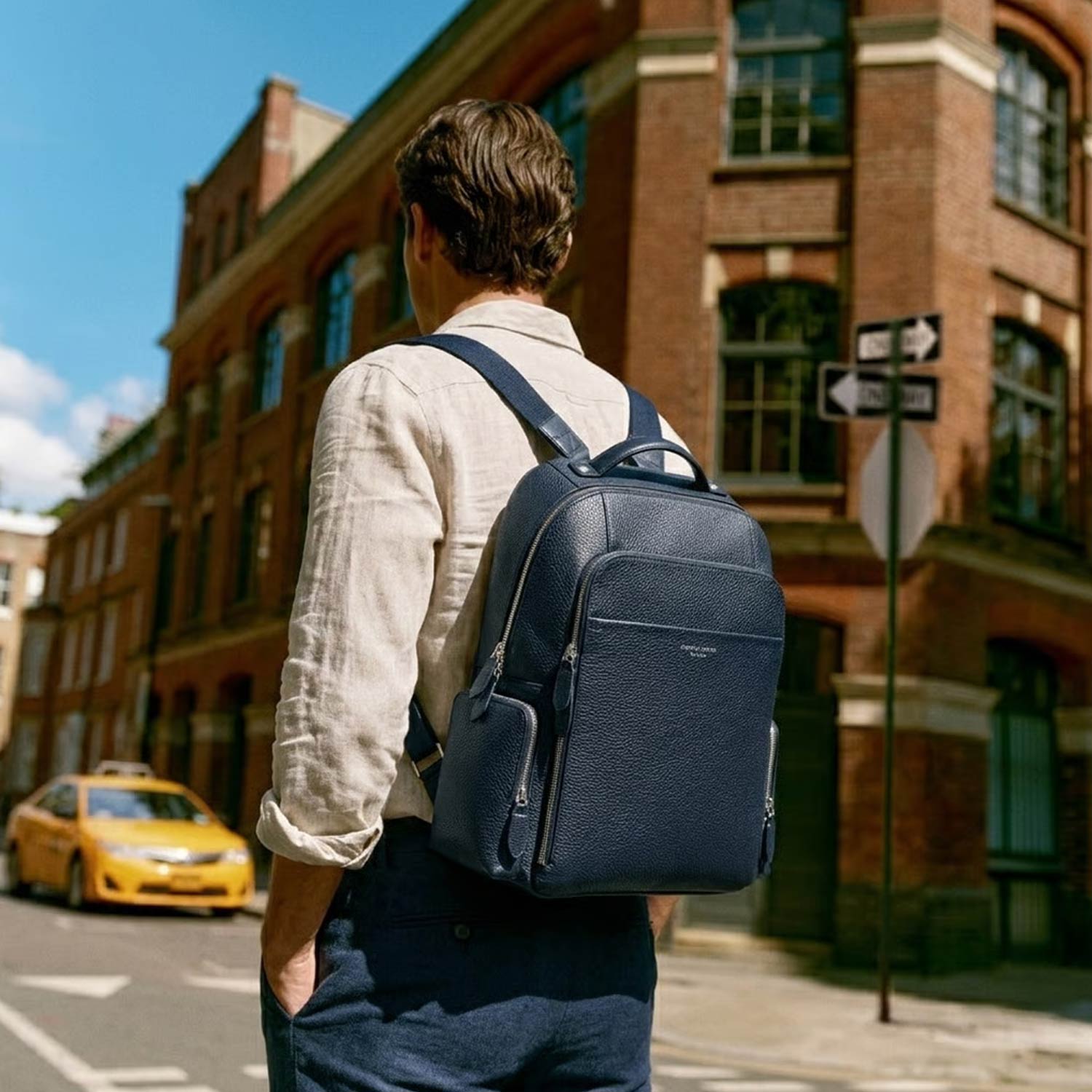 Travel backpack with expandable compartments