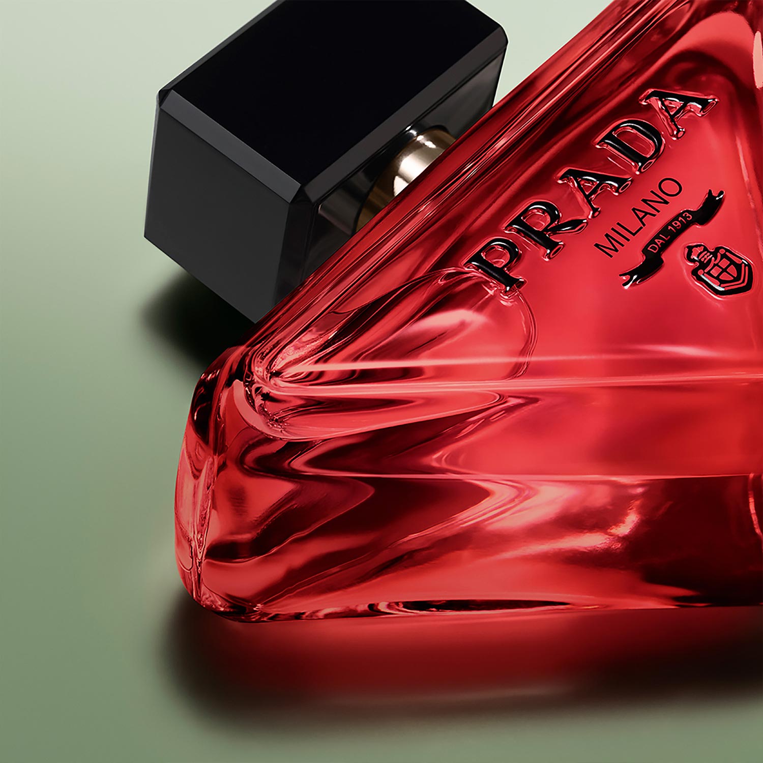 Fragrances Of The Moment