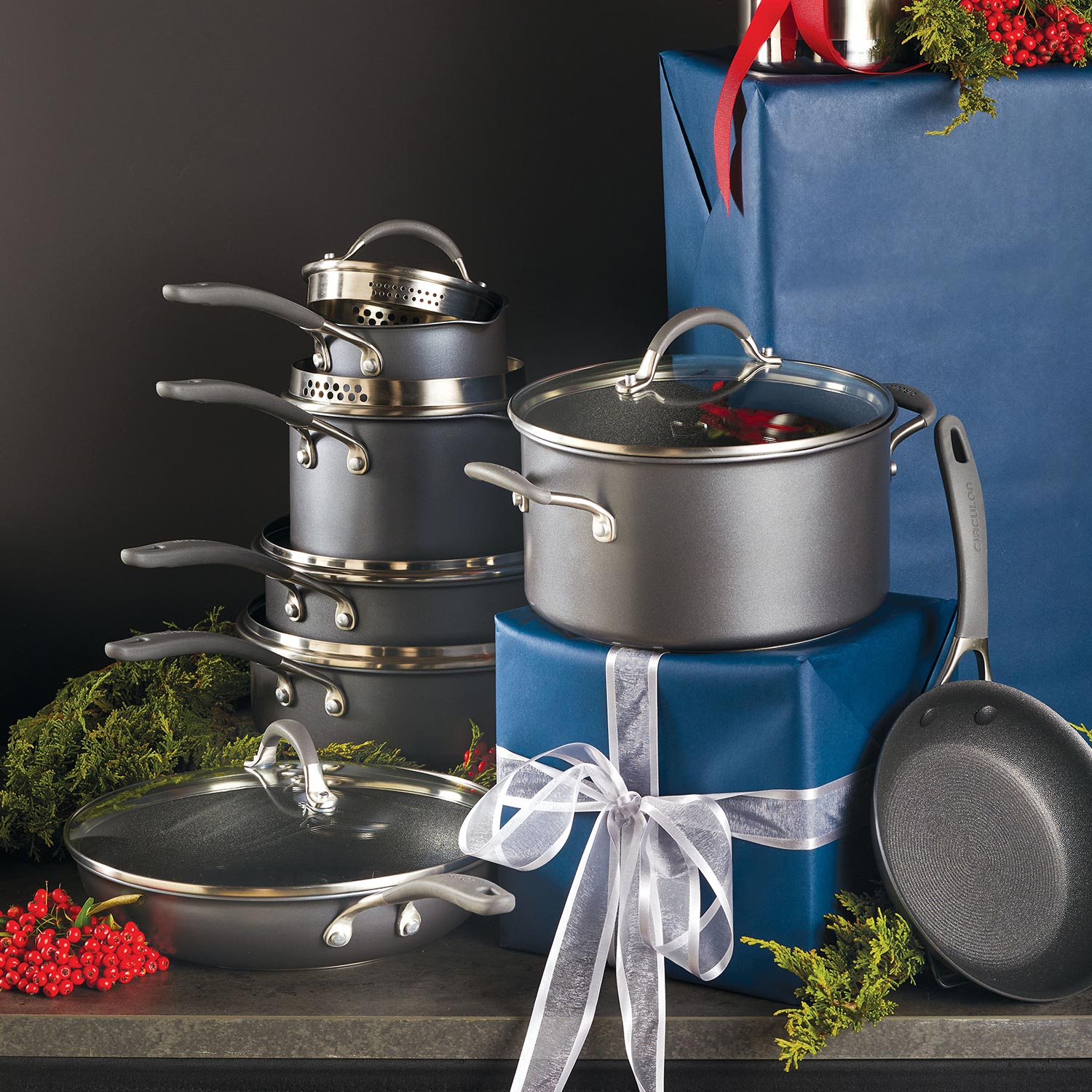 Christmas Kitchenware