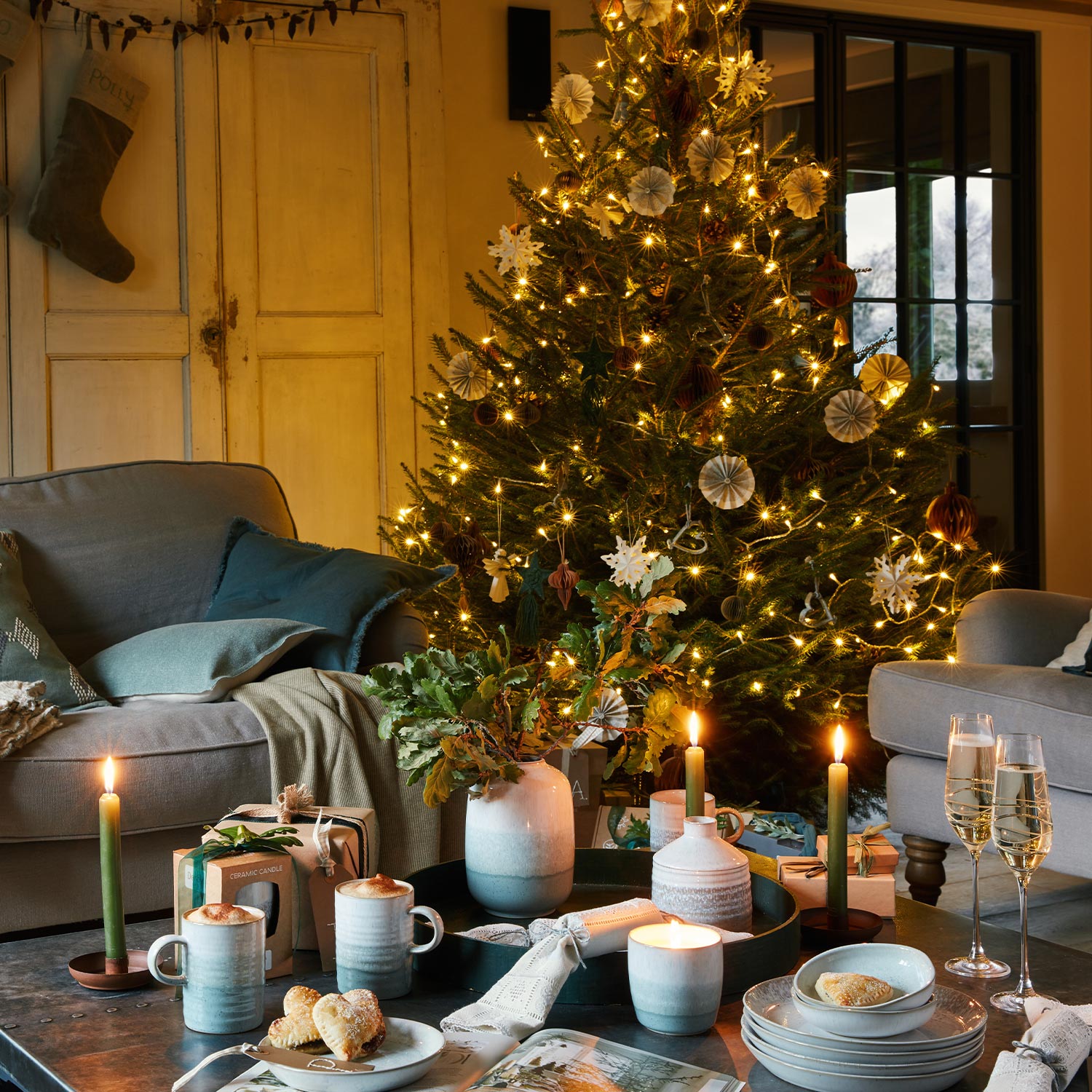 Festive Tablescaping