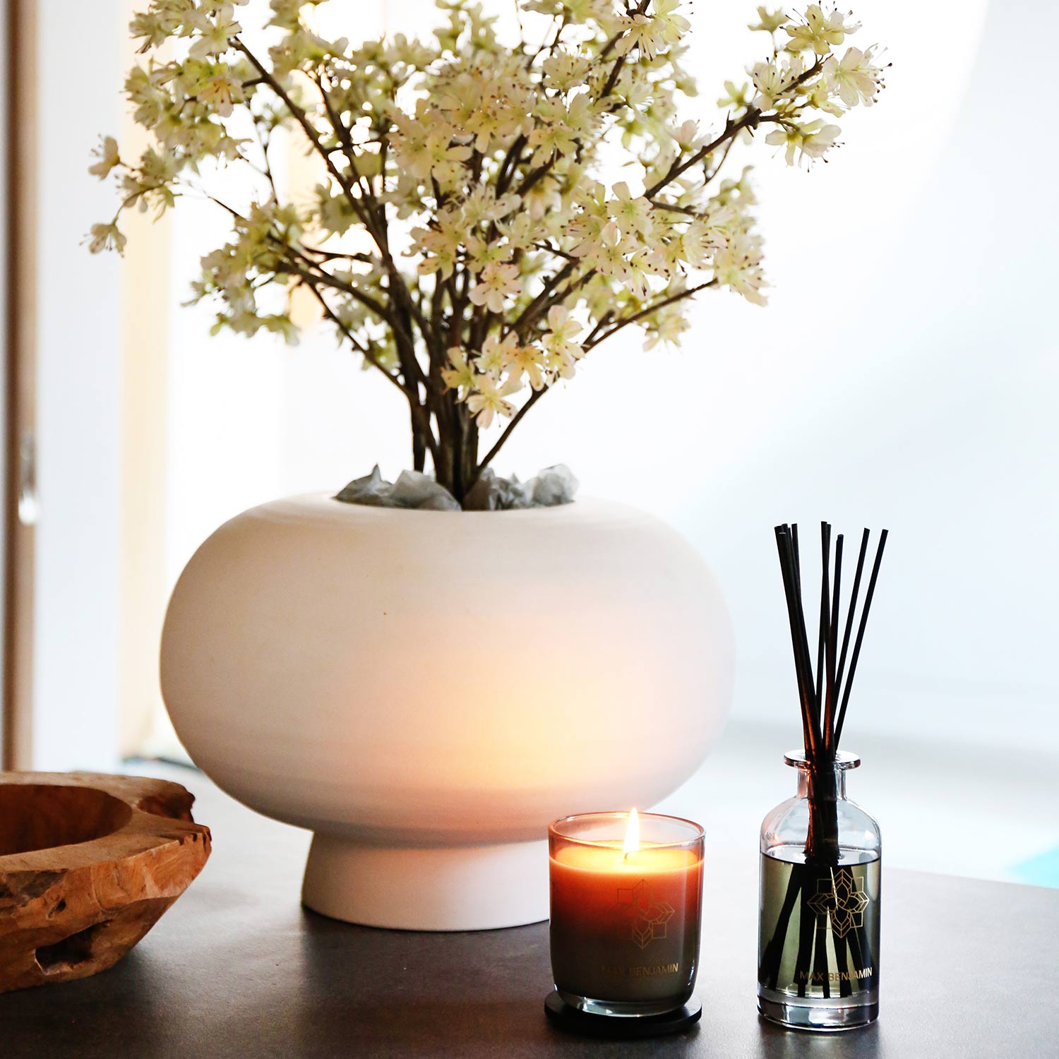 Max Benjamin candle and diffuser bundle promotion offering €45 savings on summery scents