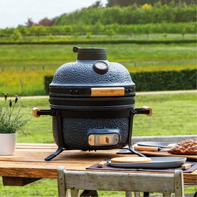 Ceramic BBQ and Oven Medium 16"