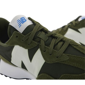 327 Trainers
