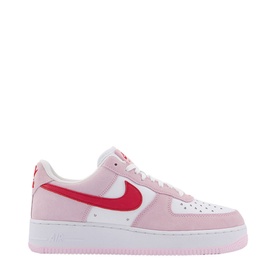 Nike Air Force 1 '07 Trainers in pink and white with red swoosh, low-top silhouette, white rubber sole