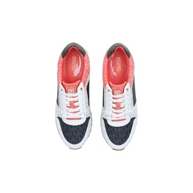 Billie Trainer