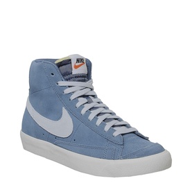 Blazer Mid 77 Trainers