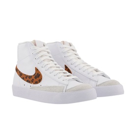 Blazer Mid 77 Trainers