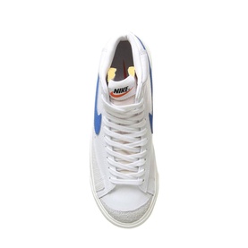 Blazer Mid 77 Trainers