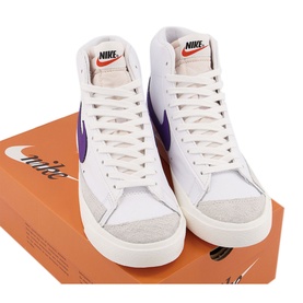 Blazer Mid 77 Trainers