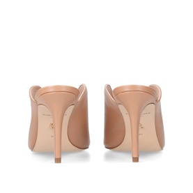Broadwick Mules