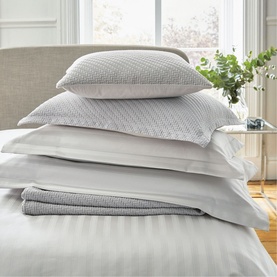 Fine Linens Adan Large Oxford Pillowcase Chalk