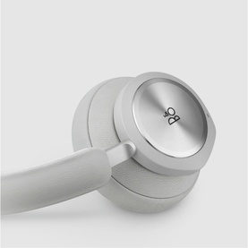 Beoplay Portal