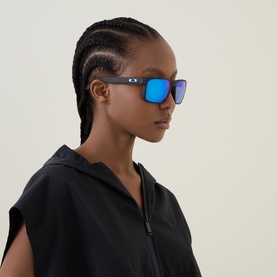 Holbroook Square Sunglasses