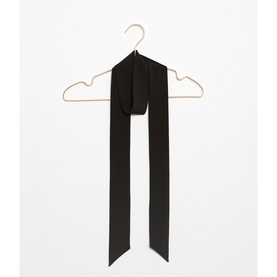 Black Skinny Neck Scarf