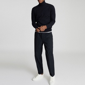Caine Rollneck