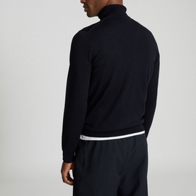 Caine Rollneck
