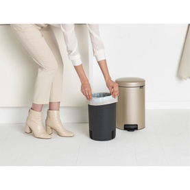 New Icon Pedal Bin