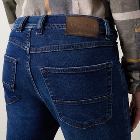 Straight Fit Jeans