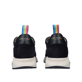 Colt Trainers