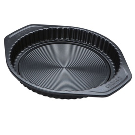 Circulon Ultimum Flan Tin in black with fluted edges, non-stick ribbed interior and round shape