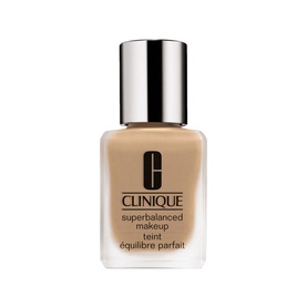 Superbalanced Makeup