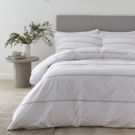 Halstead Pleat Duvet Set White-Grey
