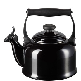 Traditional Kettle With Fixed Whistle 2.1L