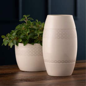 Daisy Dot 10" Vase