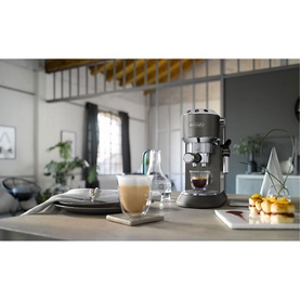 Dedica Style Traditional Barista Machine