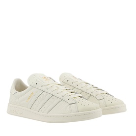 Earlham Trainers