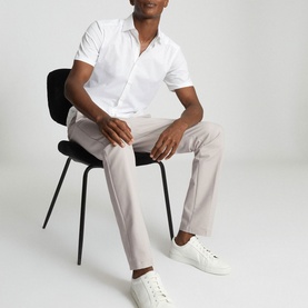 Eastbury Slim-Fit Chinos