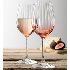 Erne Set of Two Wine Glasses in Blush