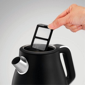 Morphy Richards Evoke Jug Kettle in black, close-up of hand lifting removable filter from spout opening