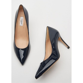 Floret Pointed Courts