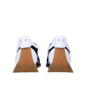 Flow Trainers