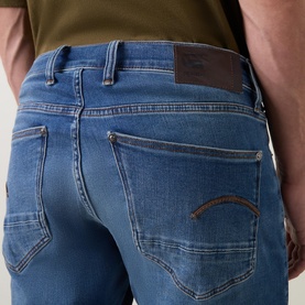 Revend Skinny Jeans
