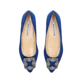 Hangisi Jewel Buckle Flat Shoes