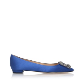 Hangisi Jewel Buckle Flat Shoes